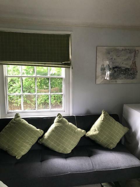 The White House Bed & Breakfast Takeley Екстериор снимка